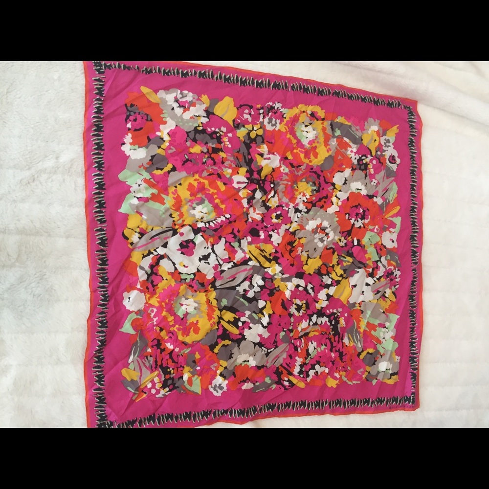 BCBGMaxazria scarf by 32” x 32”. Mint!